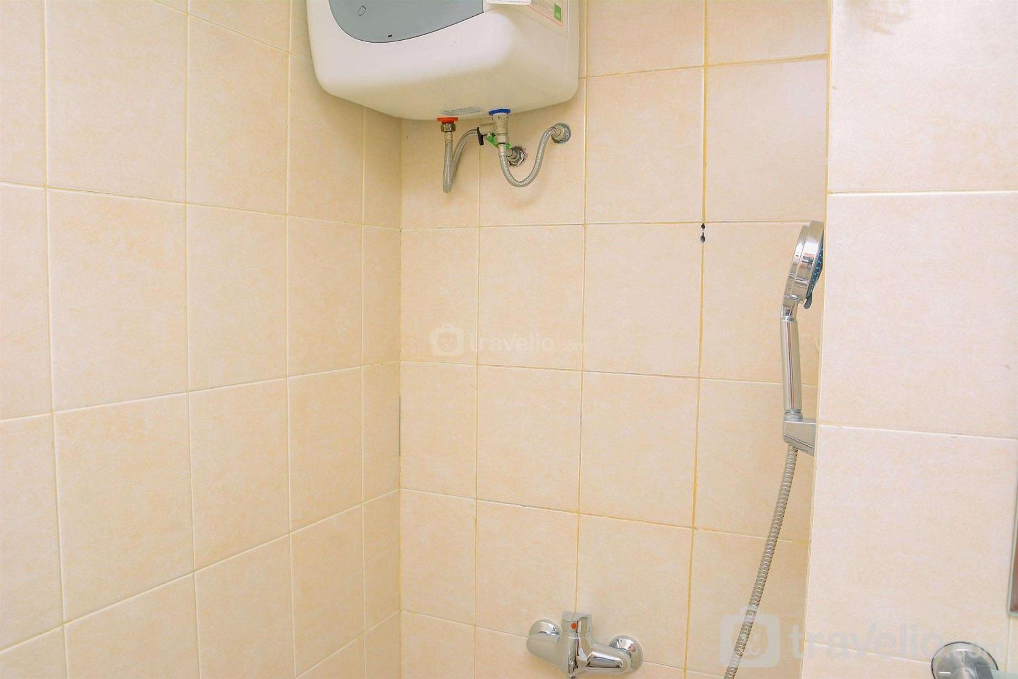 Fully Furnished And Spacious 2br Maple Park Sunter By Travelio * Jakarta